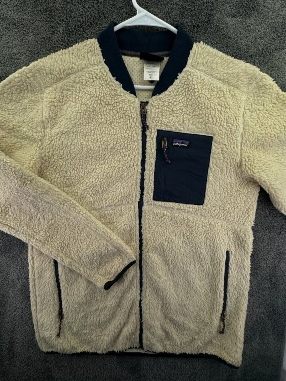 Patagonia Men Sherpa Fleece Bomber Coat Beige XL Full Zip Chest Pocket Outdoors